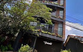 Royal Living Poblado